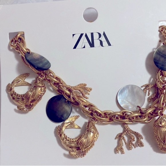 NEW ZARA FISH CHARM NECKLACE GOLDEN PEARL MERMAID - Picture 6 of 7